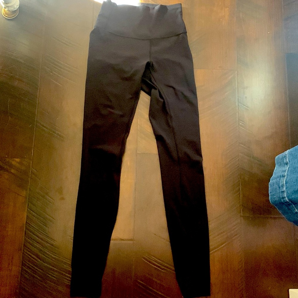 New condition lululemon leggings